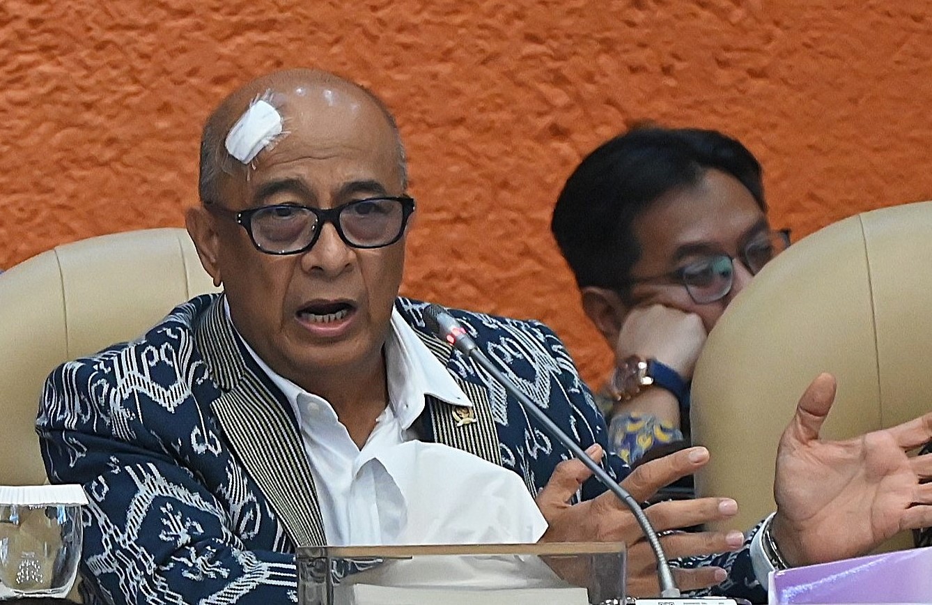 Pemerintah Diminta Perhatikan Akses Jalan Pelabuhan Kijing Kalbar